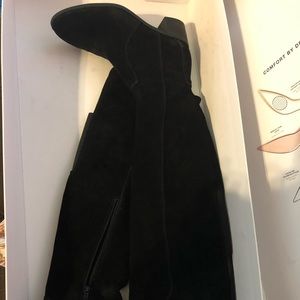 Suede heeled boots